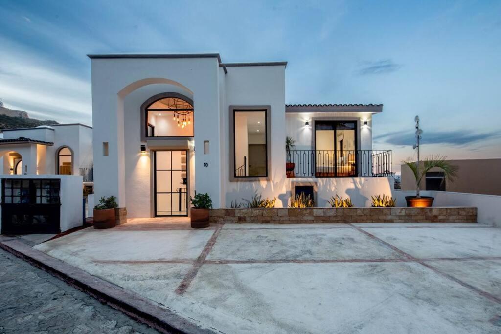 Casa Gallo, Heated Pool, Exclusive Beach & Great Location Cabo San Lucas Dış mekan fotoğraf